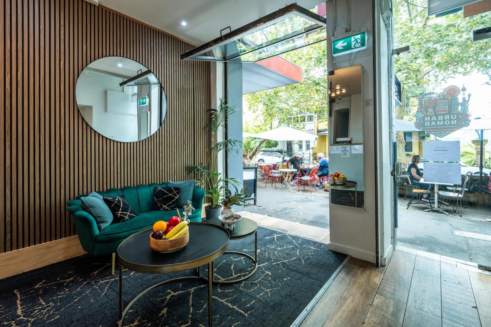 Urban Nomad Potts Point - 18 To 39 Only Hostel Sydney Exterior photo
