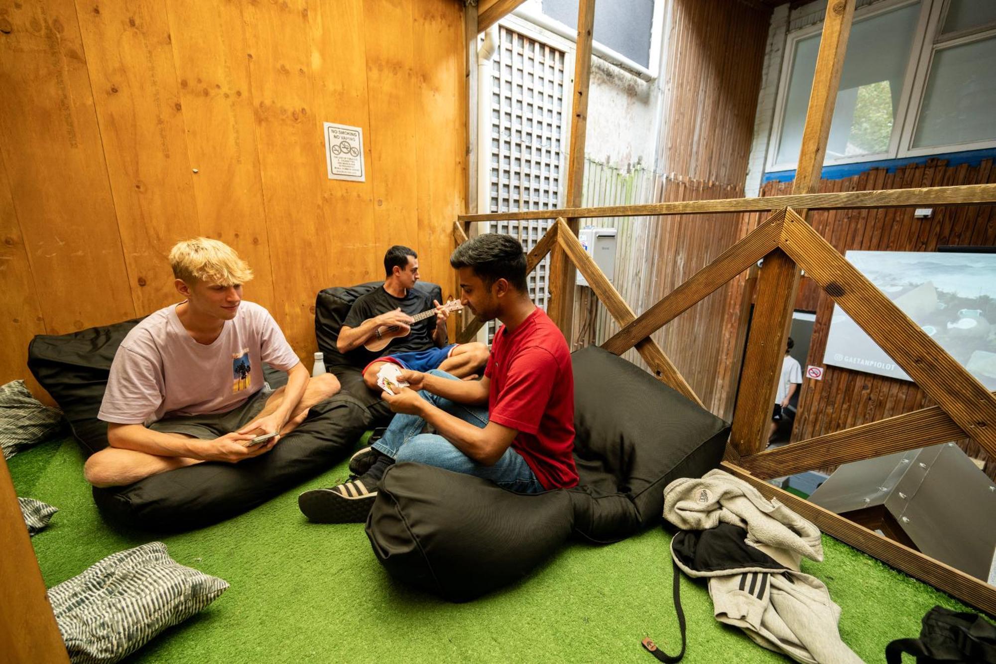 Urban Nomad Potts Point - 18 To 39 Only Hostel Sydney Exterior photo