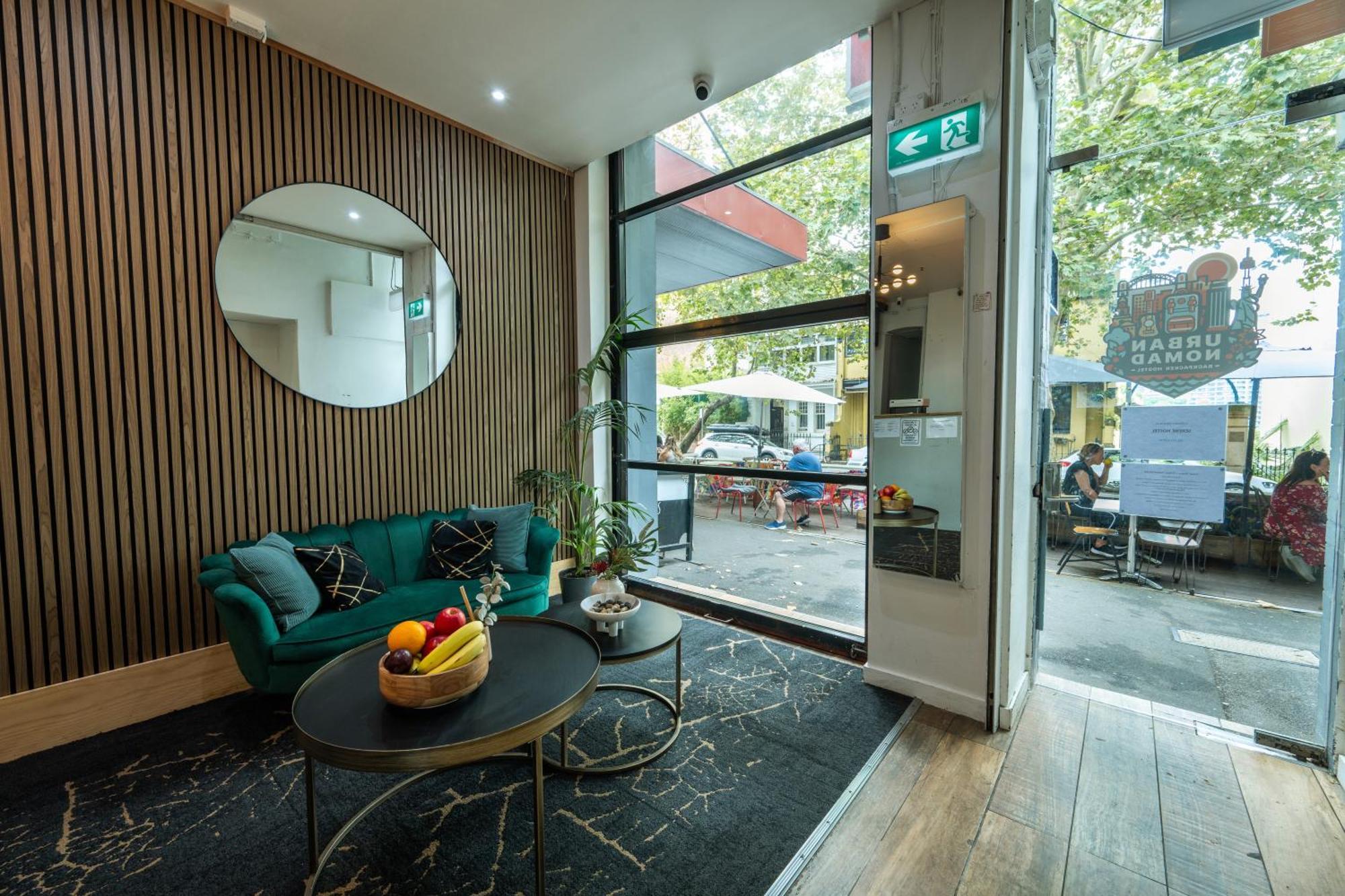 Urban Nomad Potts Point - 18 To 39 Only Hostel Sydney Exterior photo