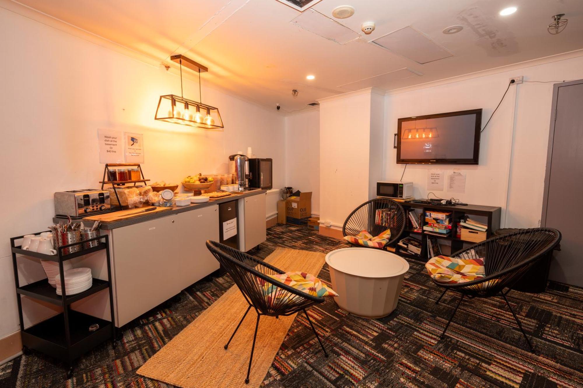 Urban Nomad Potts Point - 18 To 39 Only Hostel Sydney Exterior photo